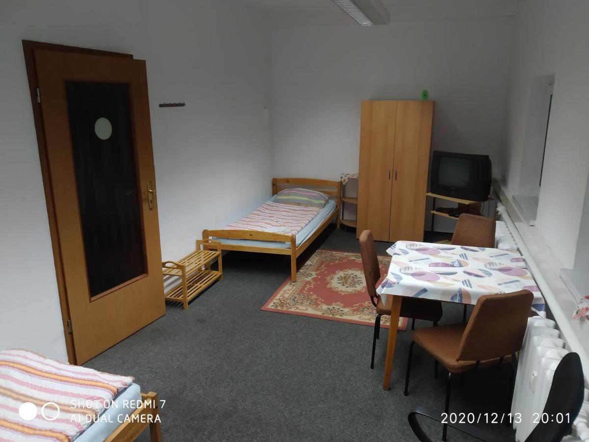 Monteurzimmer Siebenlehn Экстерьер фото